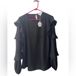 Black Ruffled puff sleeves romantic blouse